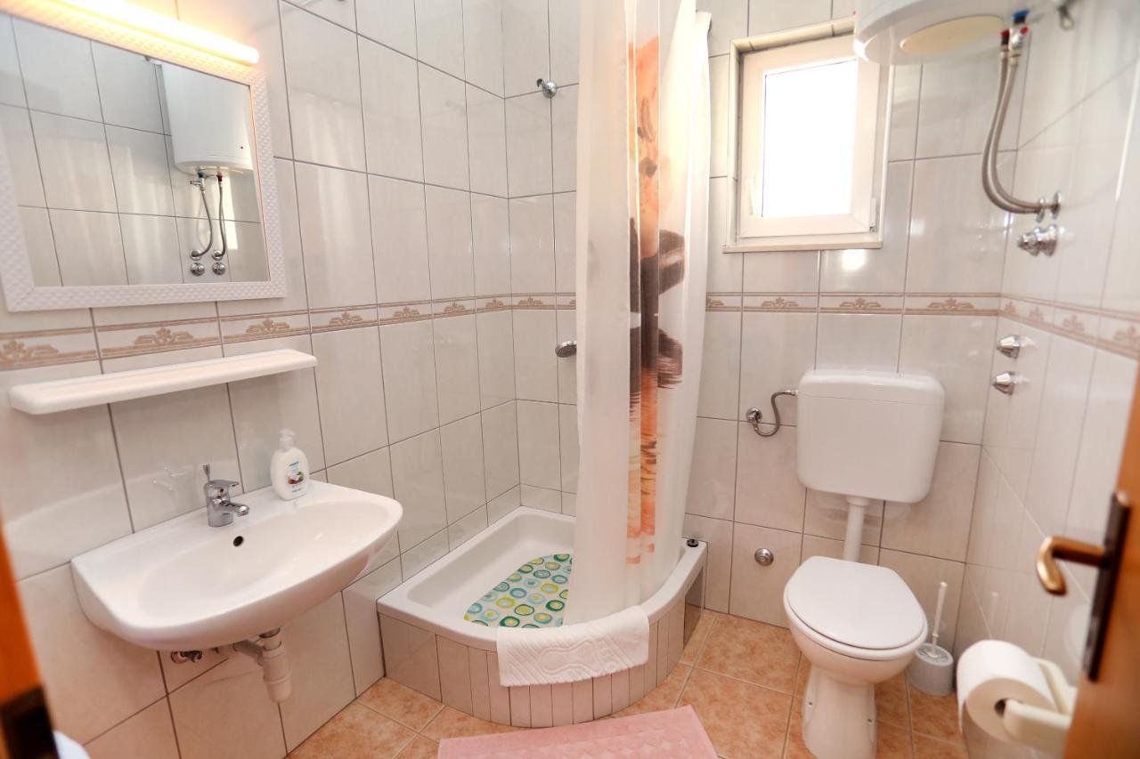 Apartments M&I Трогир Экстерьер фото