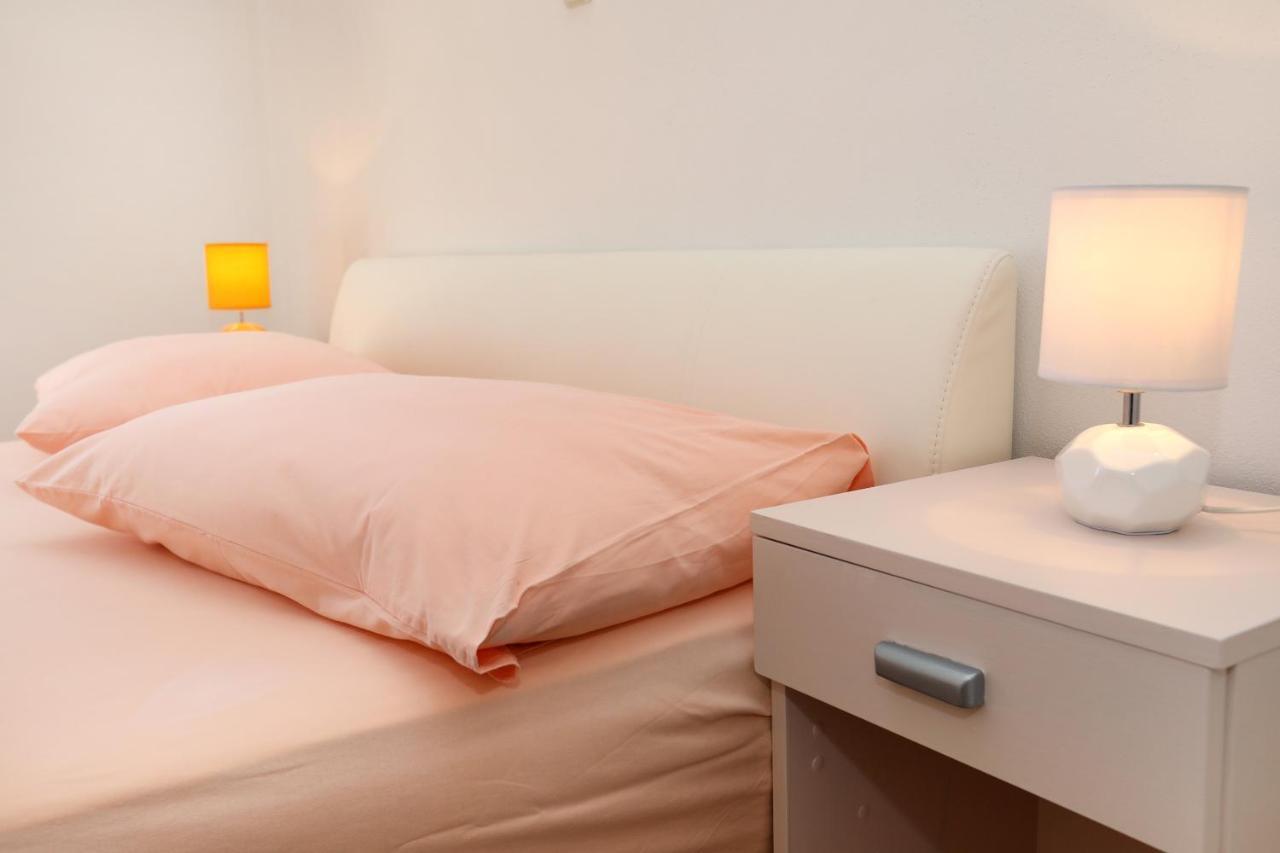 Apartments M&I Трогир Экстерьер фото