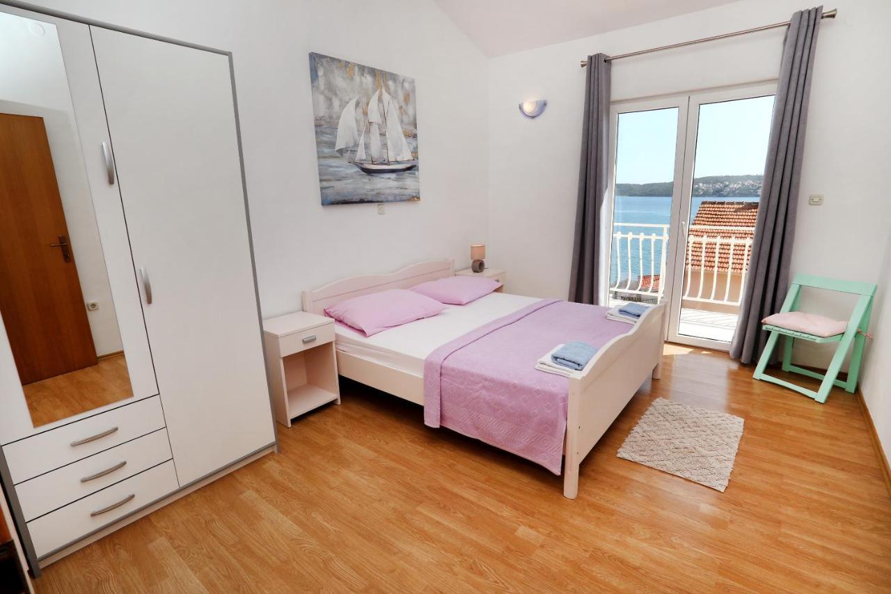 Apartments M&I Трогир Экстерьер фото